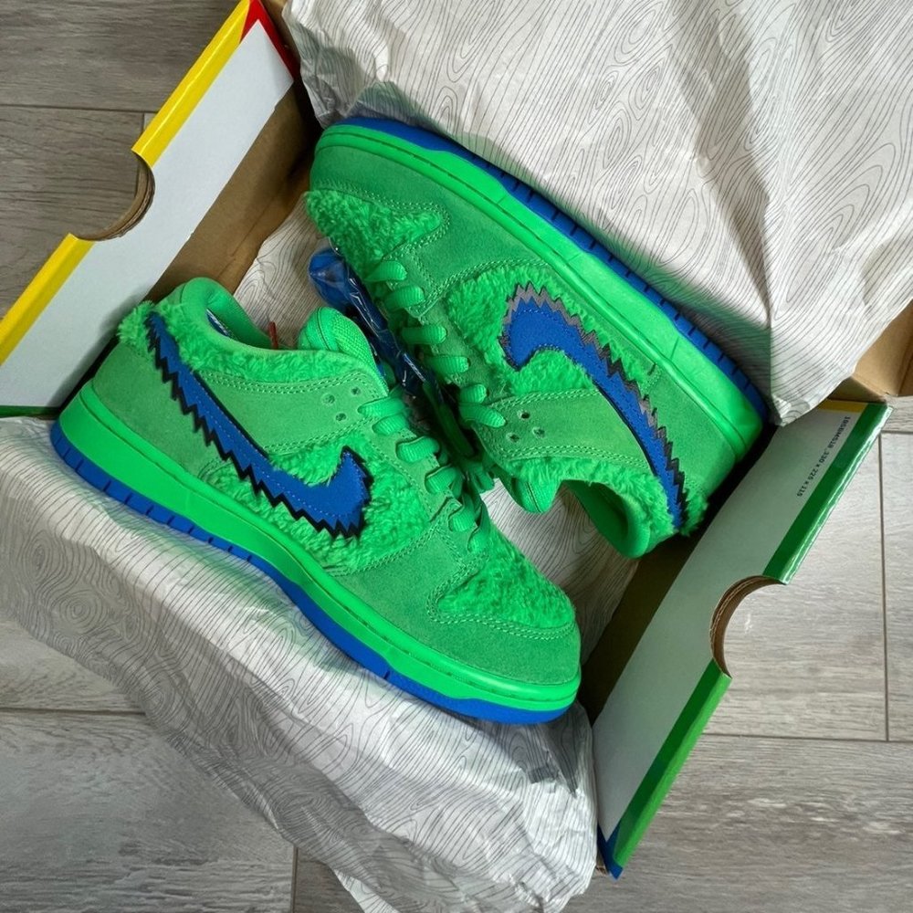 Nike SB Dunk Low Grateful Dead Bears 9.5